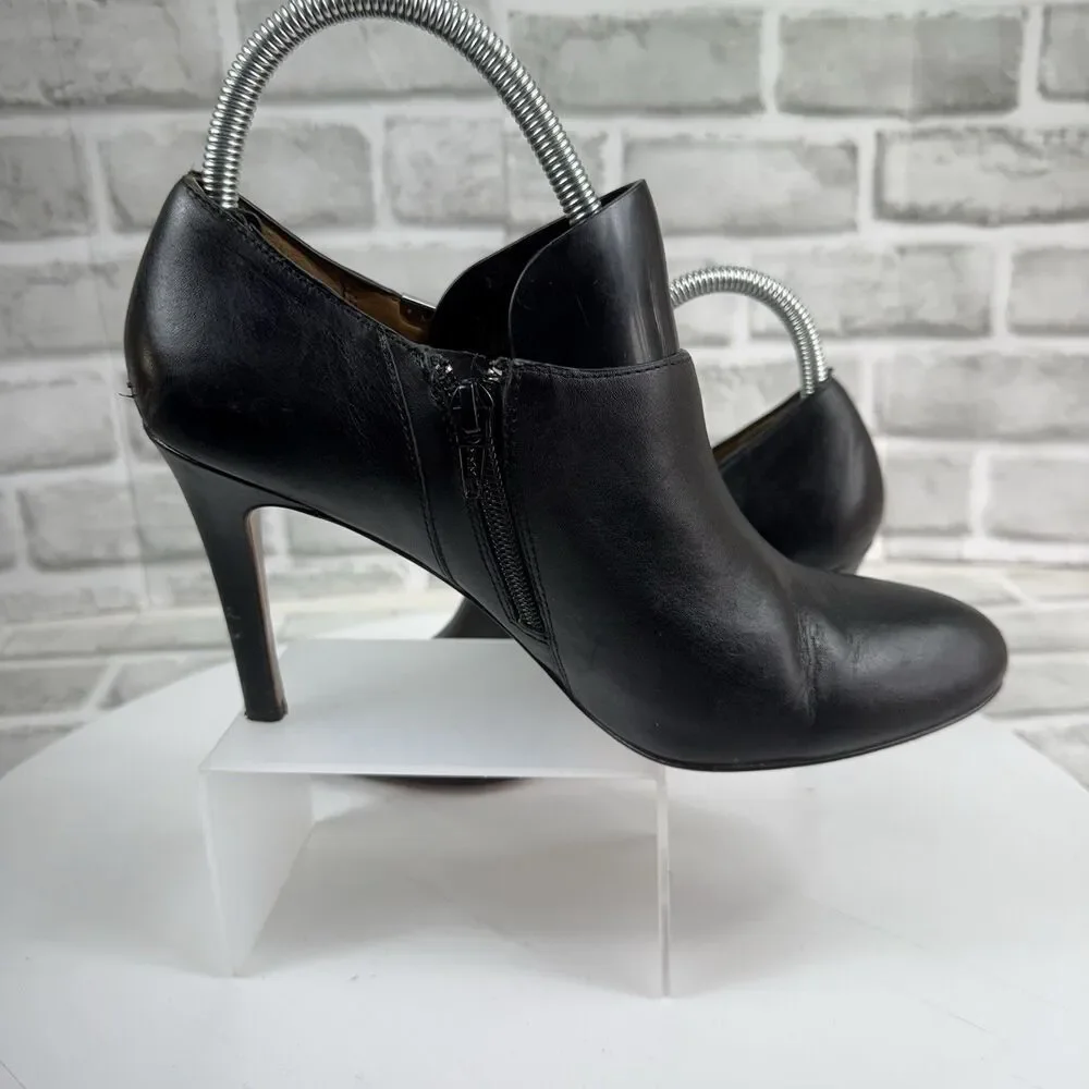 Coach Seneca Women's Size 8.5 Black Leather Heeled Ankle Round Toe Booties